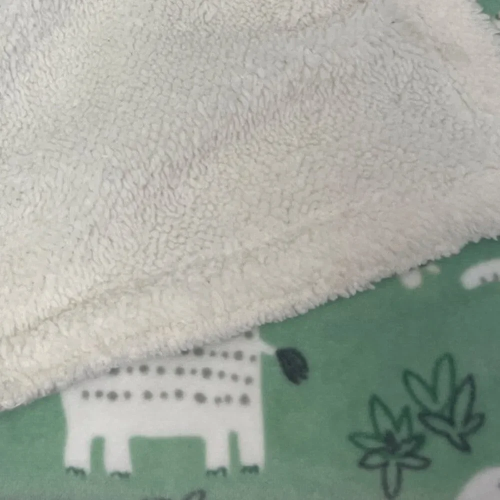 2 Adorable Baby Boy Cars Elephants Super Soft Throw Blankets Very Good Condition